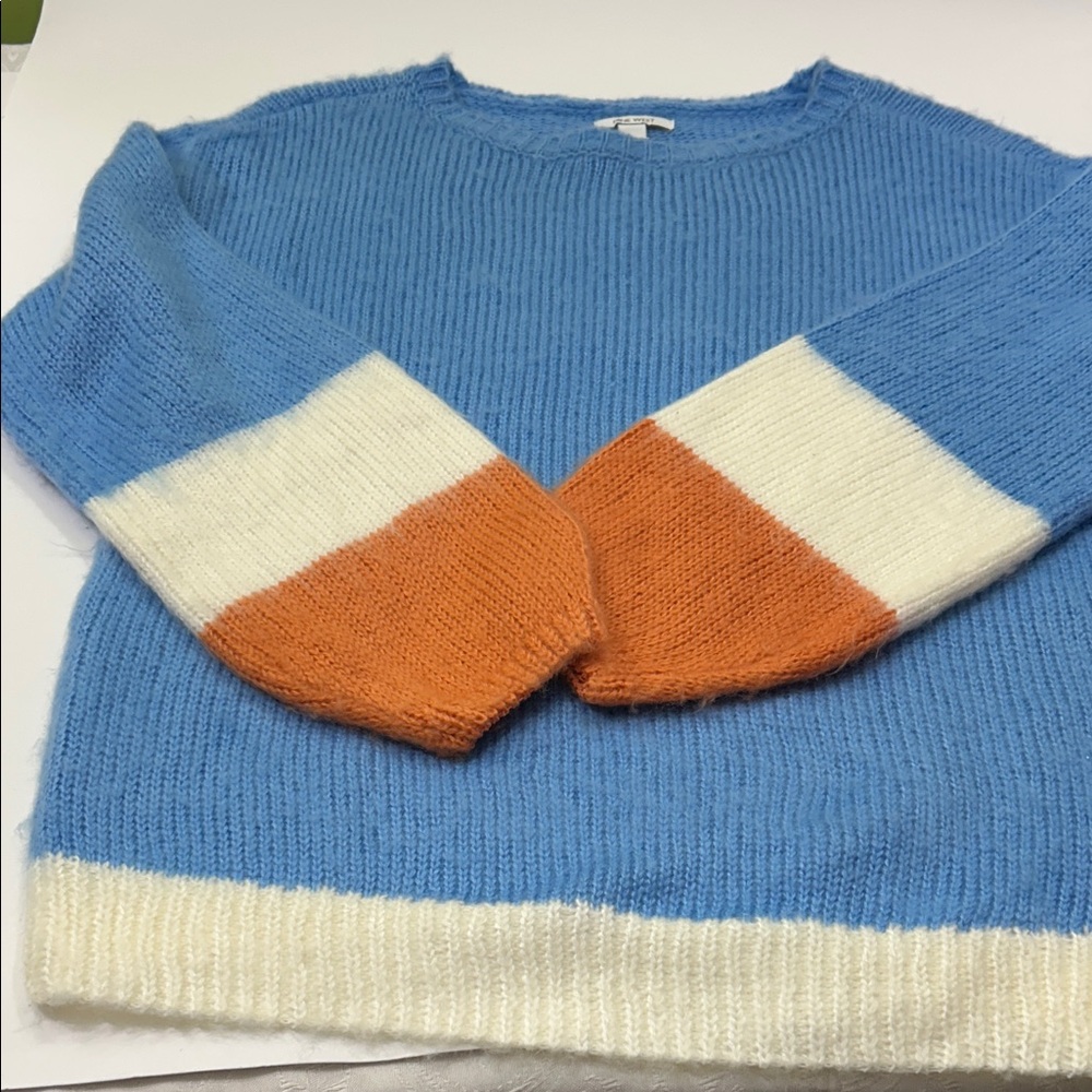 Nine West Women's Soft Blue Crew Neck Sweater - Picture 5 of 16